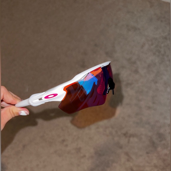 Oakley Radar Path Sunglass Brand New - Picture 3 of 5